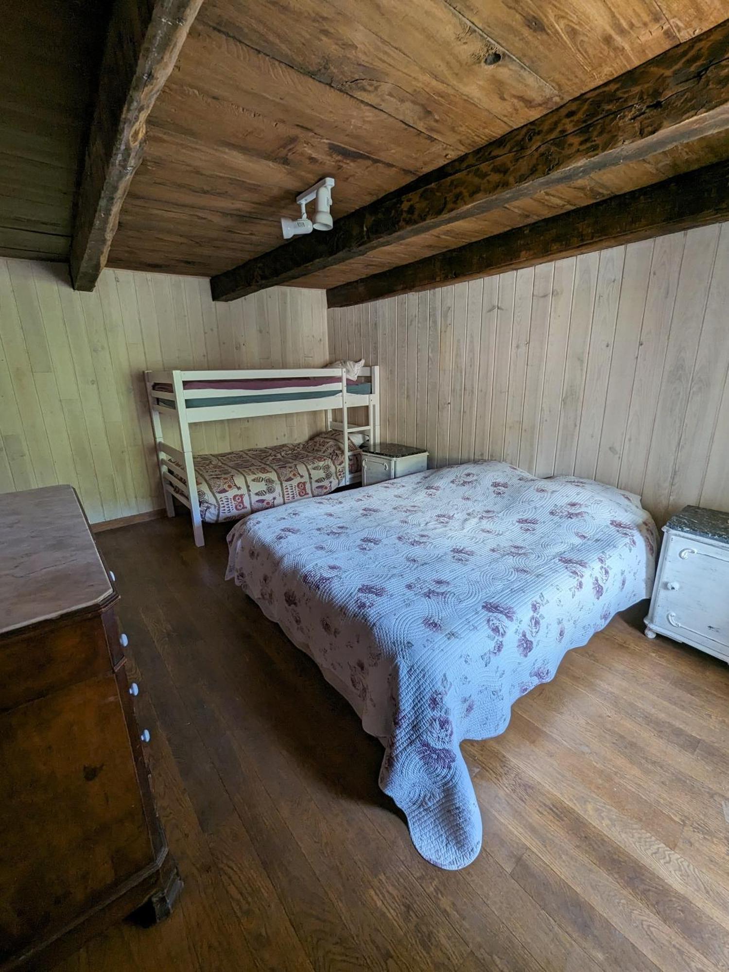 Le Lys De La Vallee Labastide-sur-Bésorgues Extérieur photo
